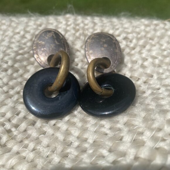 Marjorie Baer SF mixed metal and black lucite modernist pierced omega earrings - Picture 7 of 9